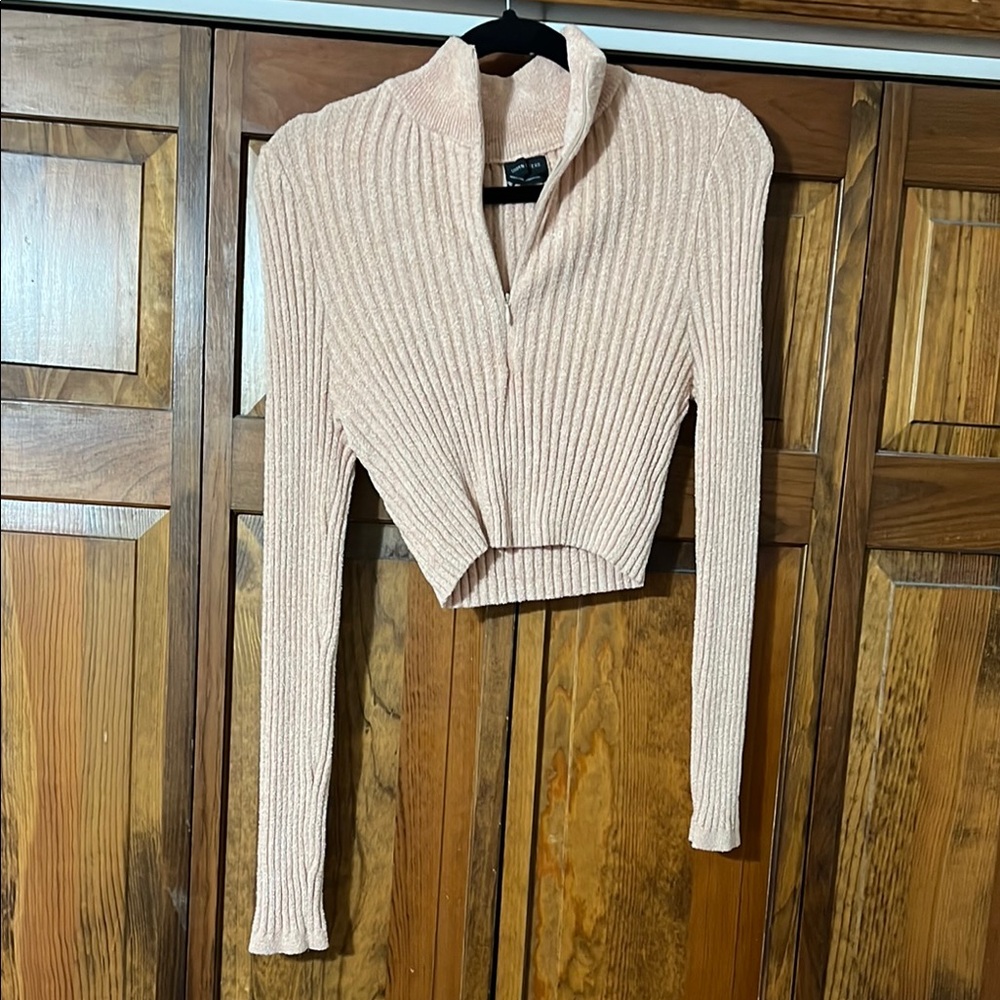 Ribbed Pink Cropped Sweater